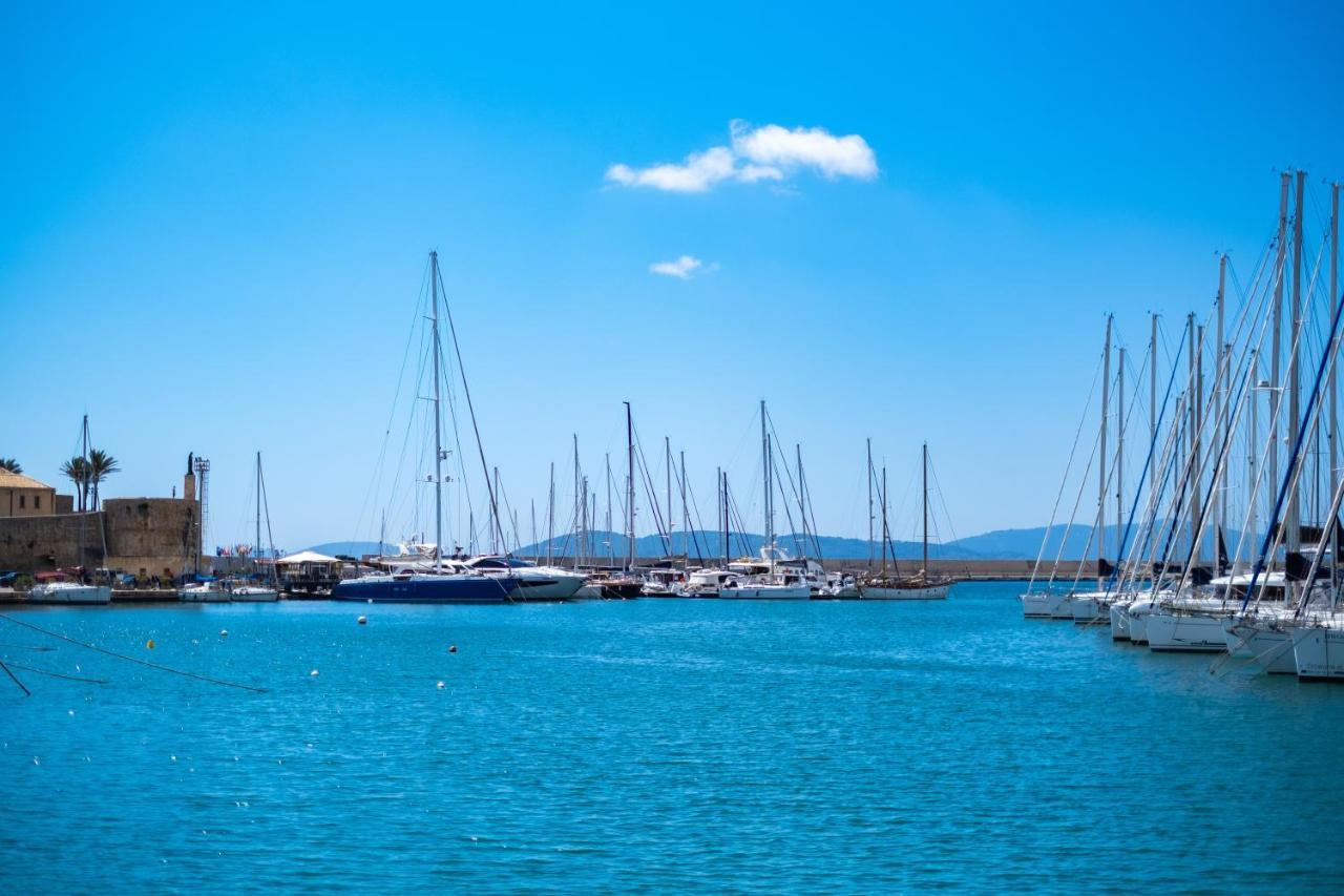 Alghero House Boat Εξωτερικό φωτογραφία