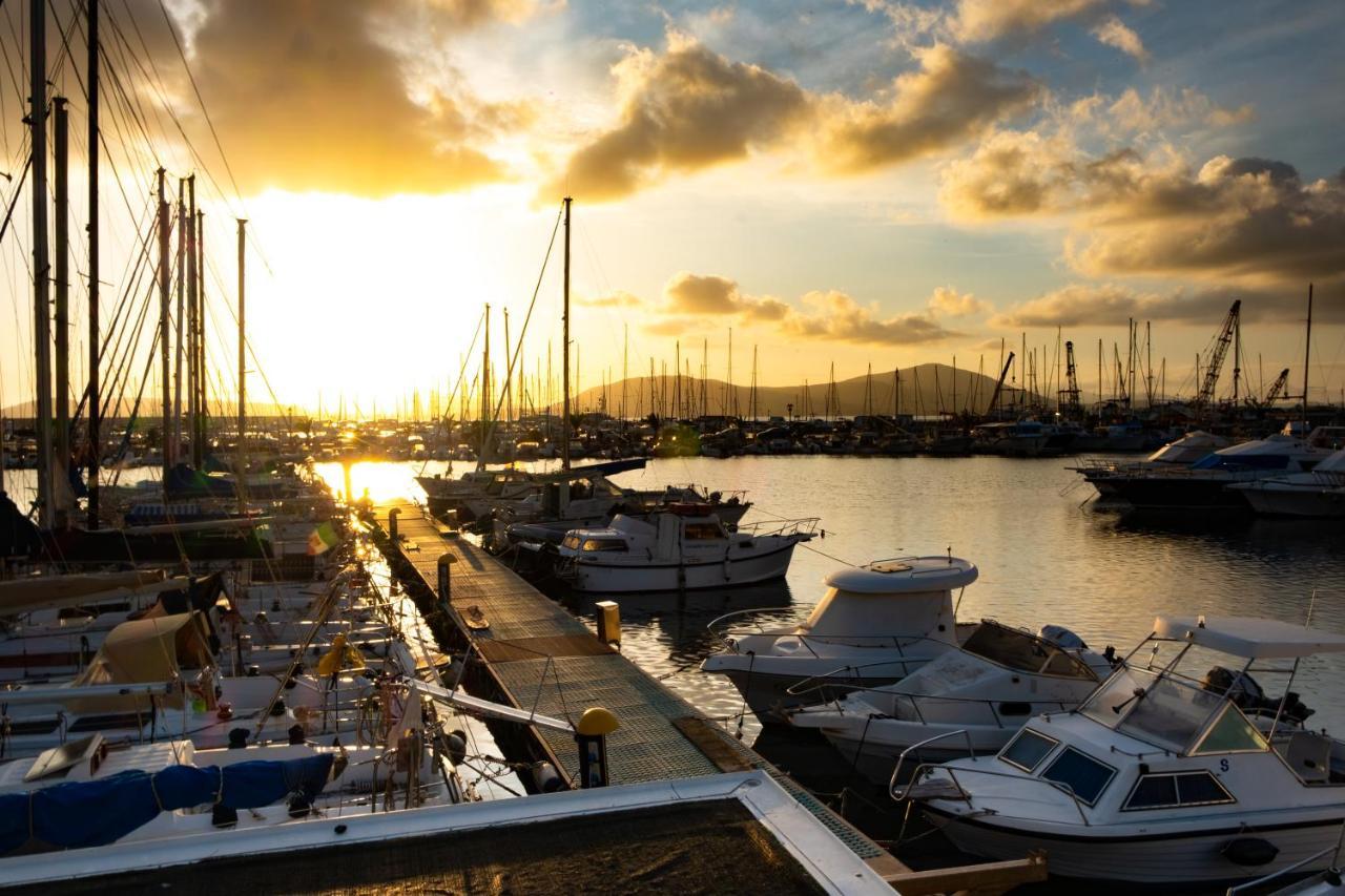 Alghero House Boat Εξωτερικό φωτογραφία